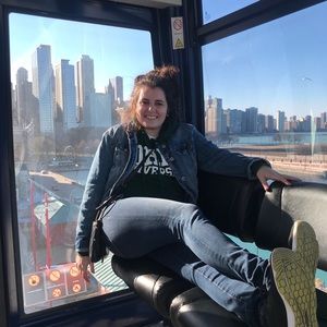 Meet your Posher, Emily